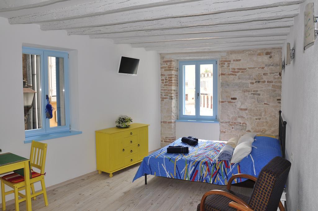 Studios Barbaro Rovinj Oda fotoğraf